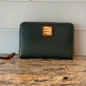DEAL!!! New Dooney & Bourke medium zip around wallet.